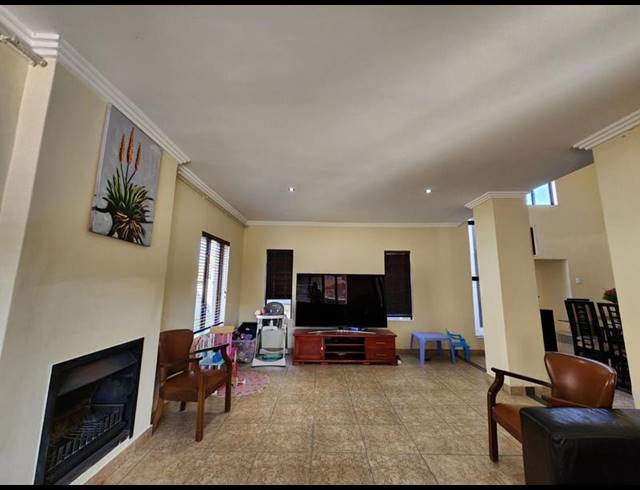 4 BEDROOM HOUSE FOR SALE IN SAVANNAH COUNTRY ESTATE